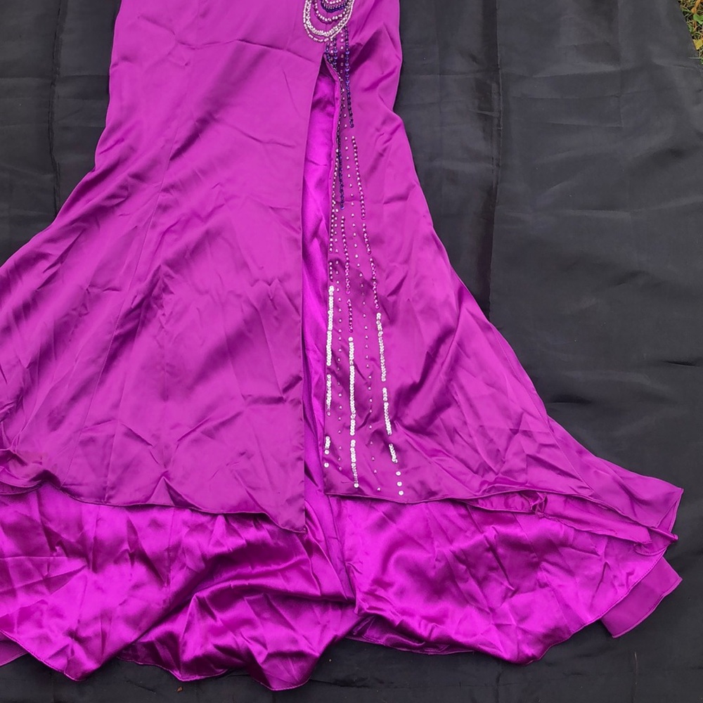 Prom Dress - Picture 4 of 7